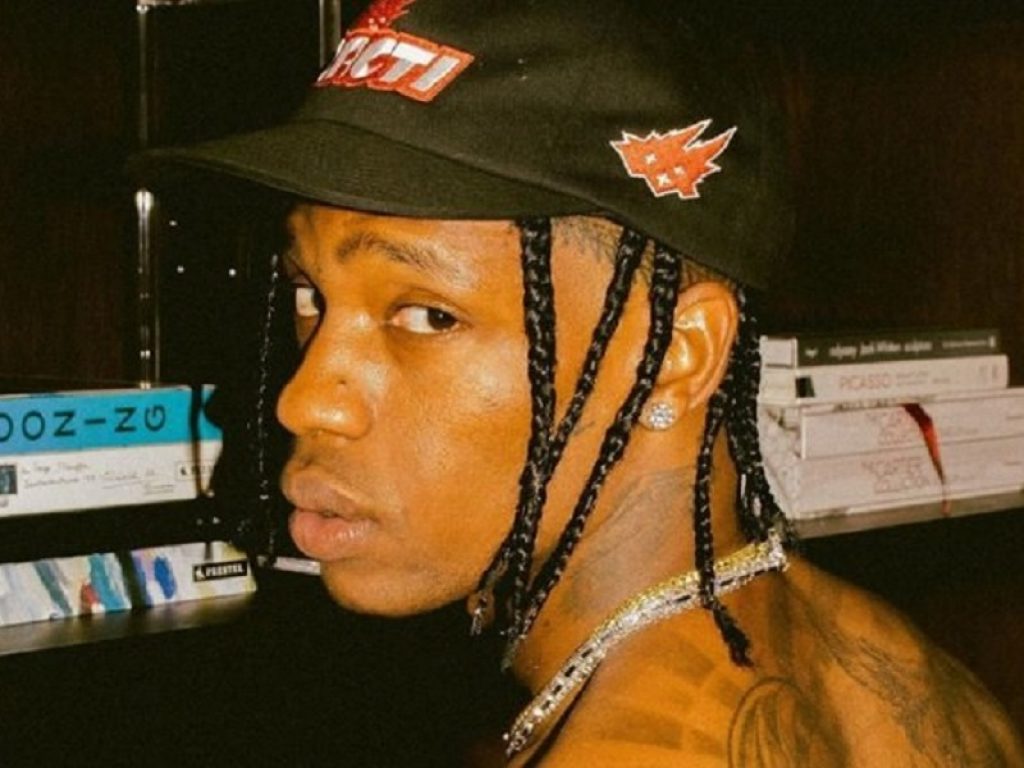 Gossip scatenato su un possibile ritorno di fiamma tra Travis Scott e Kylie Jenner ma l’insider rivela: “Non sono tornati insieme”