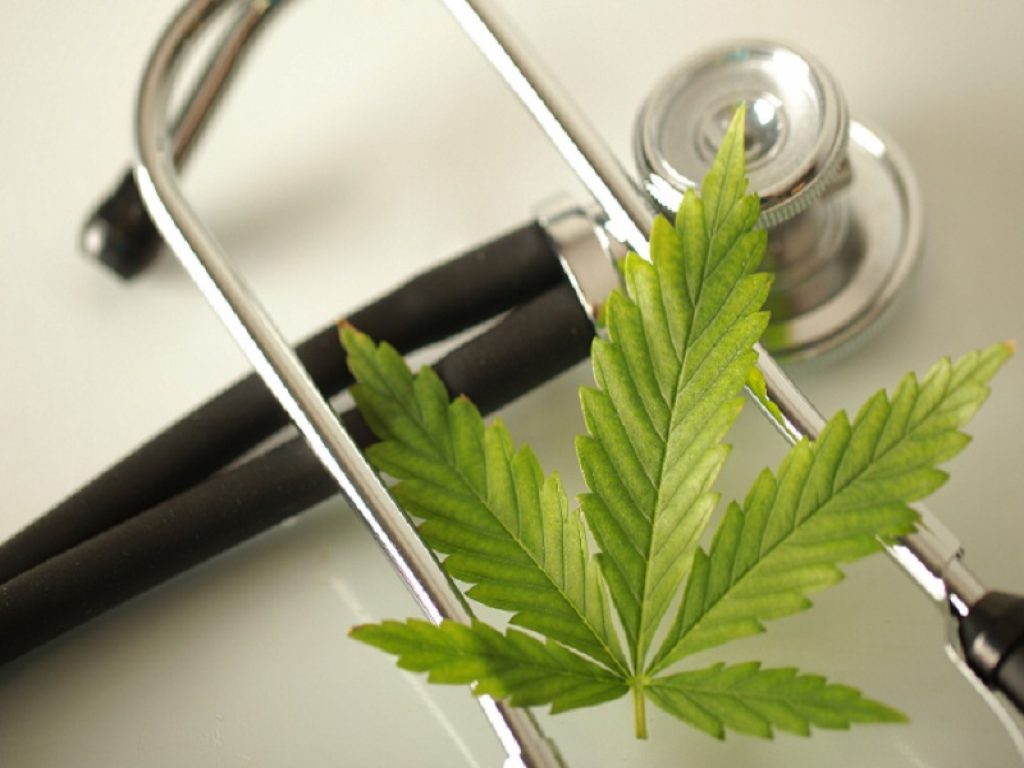 Cannabis: raccomandazioni di consenso su gestione perioperatoria