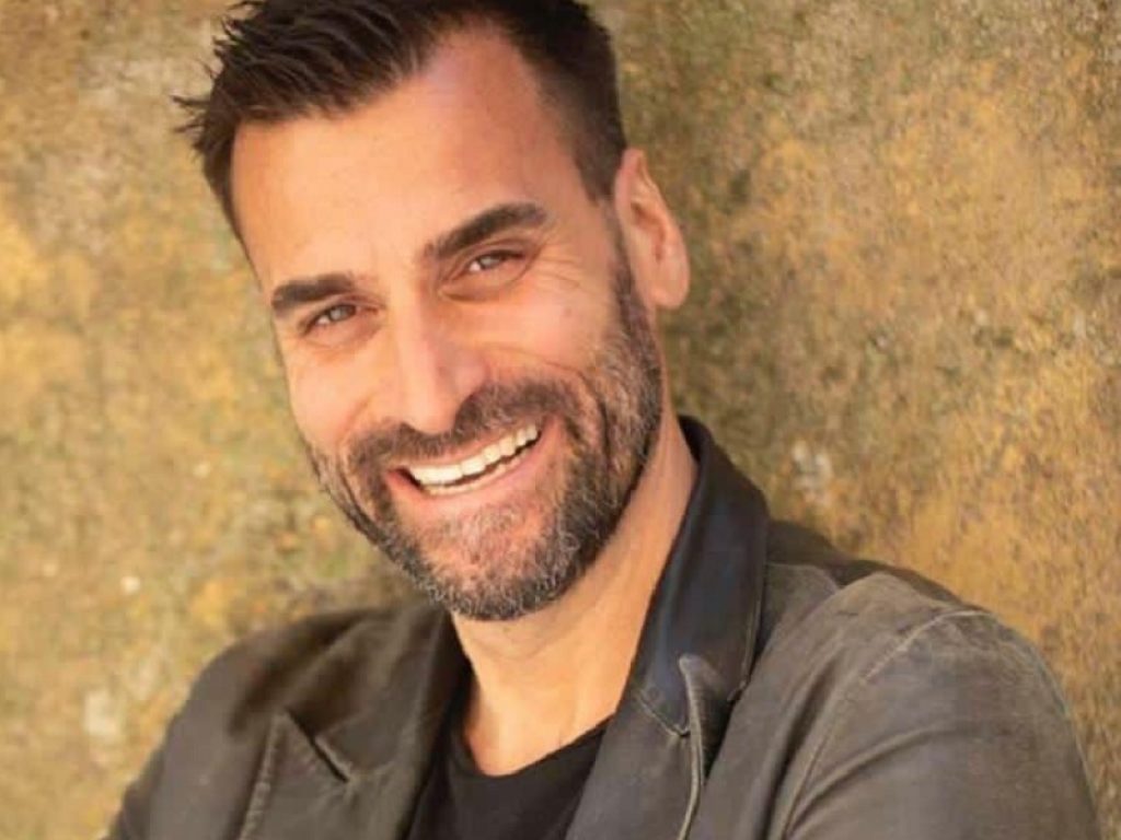 Cyro Rossi online con il corto "Sono io"