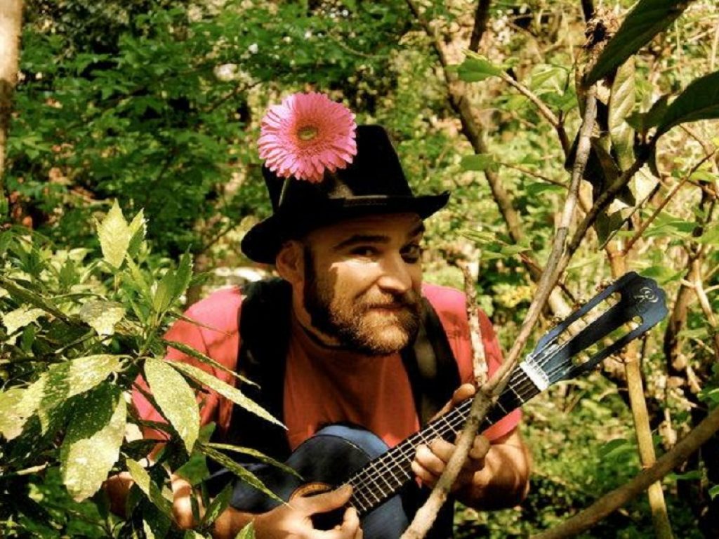 Musica a Matita pubblica il nuovo singolo 'Raggio di Luna Rossa'