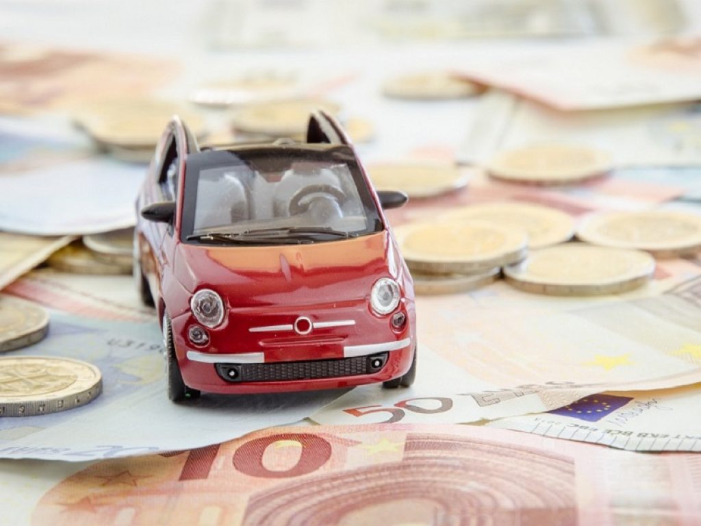 Coperture aggiuntive Rc auto: con il Covid tariffe in calo del 10,5%