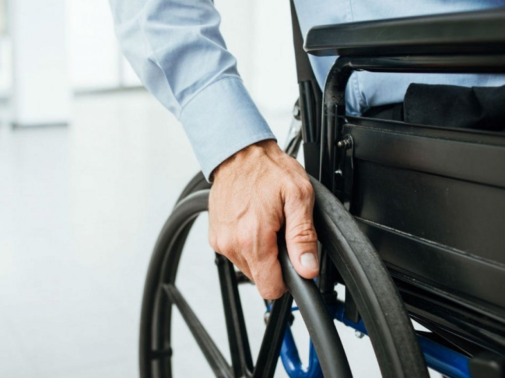 Il farmaco omaveloxolone ha ricevuto un parere positivo dal Chmp per il trattamento dell'atassia di Friedreich, una malattia ereditaria