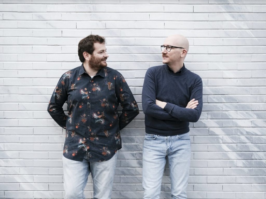 Castelli e Villa in libreria con "Serial Moments"