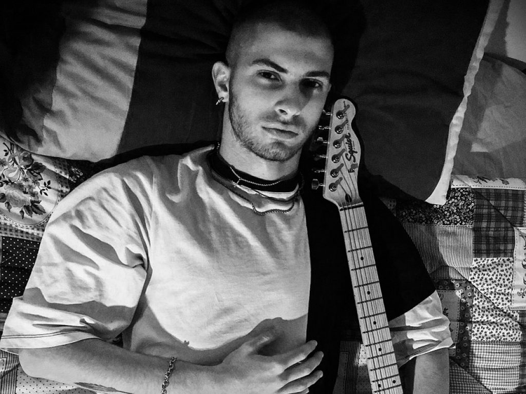 "Clerville" è il nuovo singolo di Crotti B