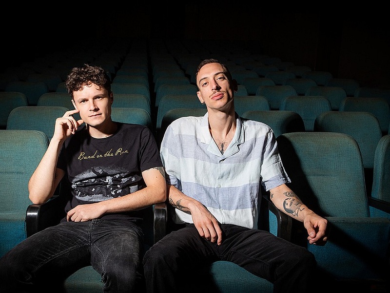 Il Triangolo online con il nuovo singolo "Messico"