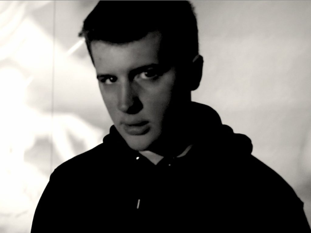 "Volerai" è il singolo d'esordio di Lunanico