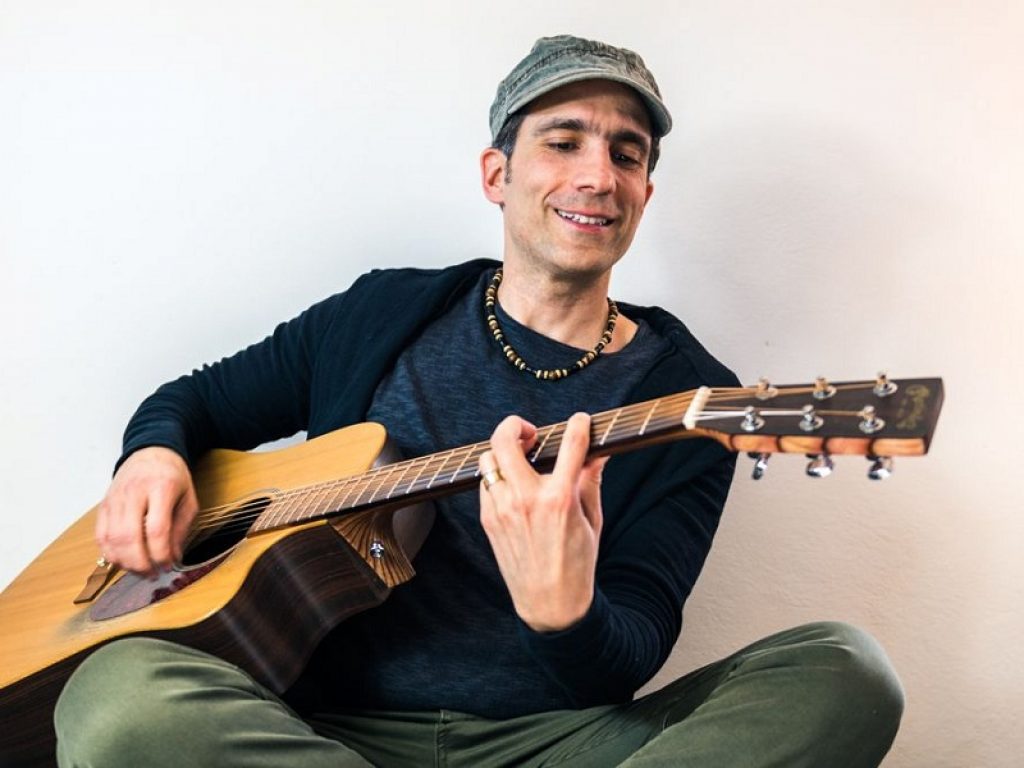 Michele Mud torna con il singolo "Chiedimi come sto"