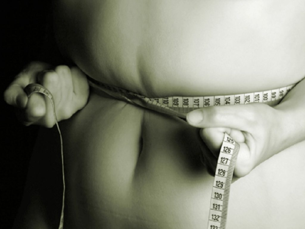 Gli esperti stanno iniziando ad approfondire le opzioni per la prevenzione e gestione dell'obesità nei pazienti con diabete di tipo 1