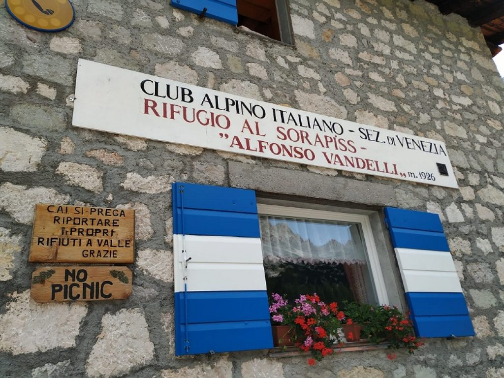 Nuovo Dpcm: dal trekking alle attività CAI, novità in montagna