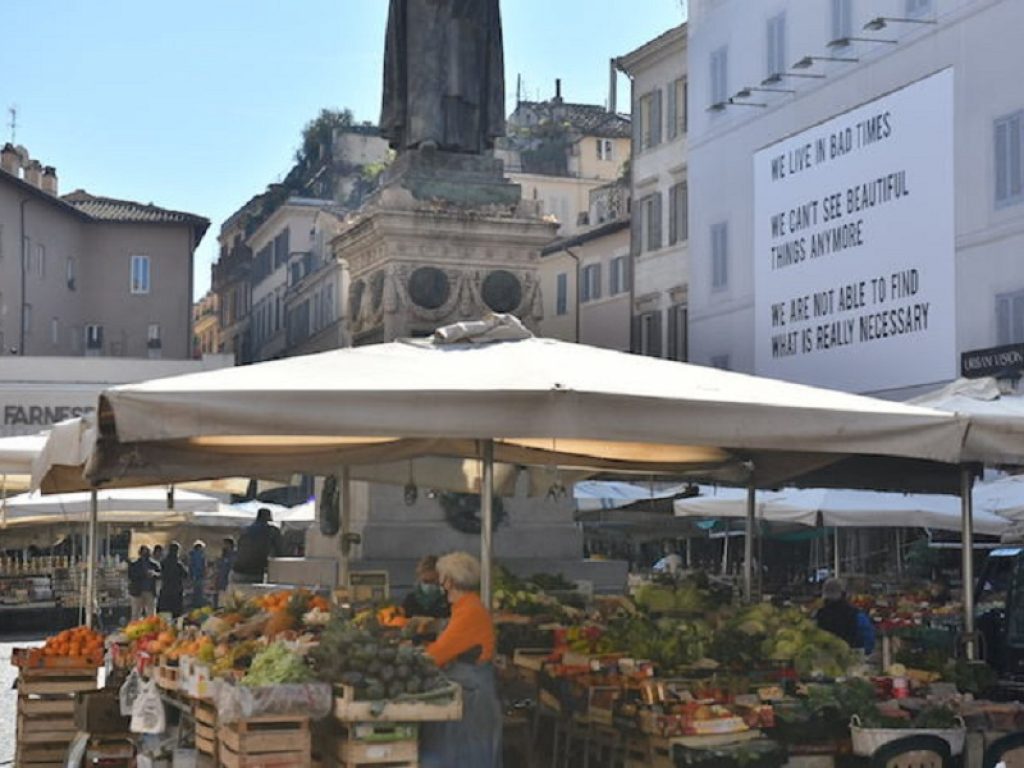 Al via la campagna "In bad times beautiful things are necessary" di GENTE ROMA: istituite borse di studio per giovani creativi