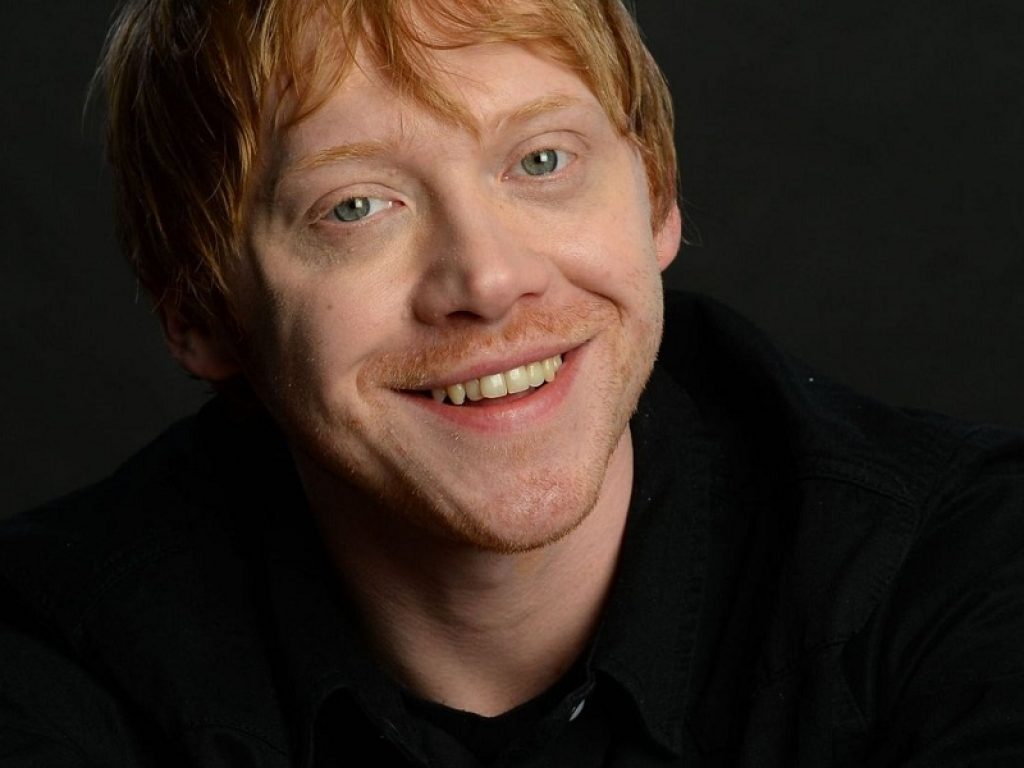 Rupert Grint sbarca su Instagram e presenta sua figlia Mercoledì: l'attore ha pubblicato un selfie insieme alla primogenita avuta con Georgia Groome