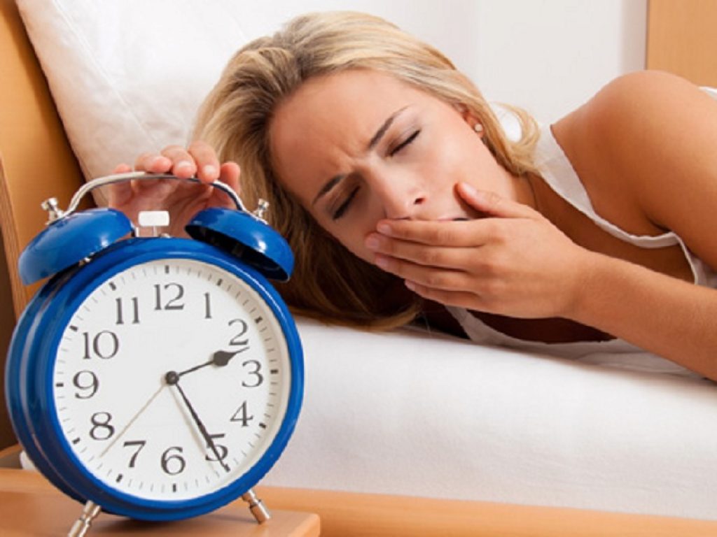 L'alito cattivo potrebbe nascondere qualcosa di molto più serio come un disturbo del sonno chiamato apnee notturne