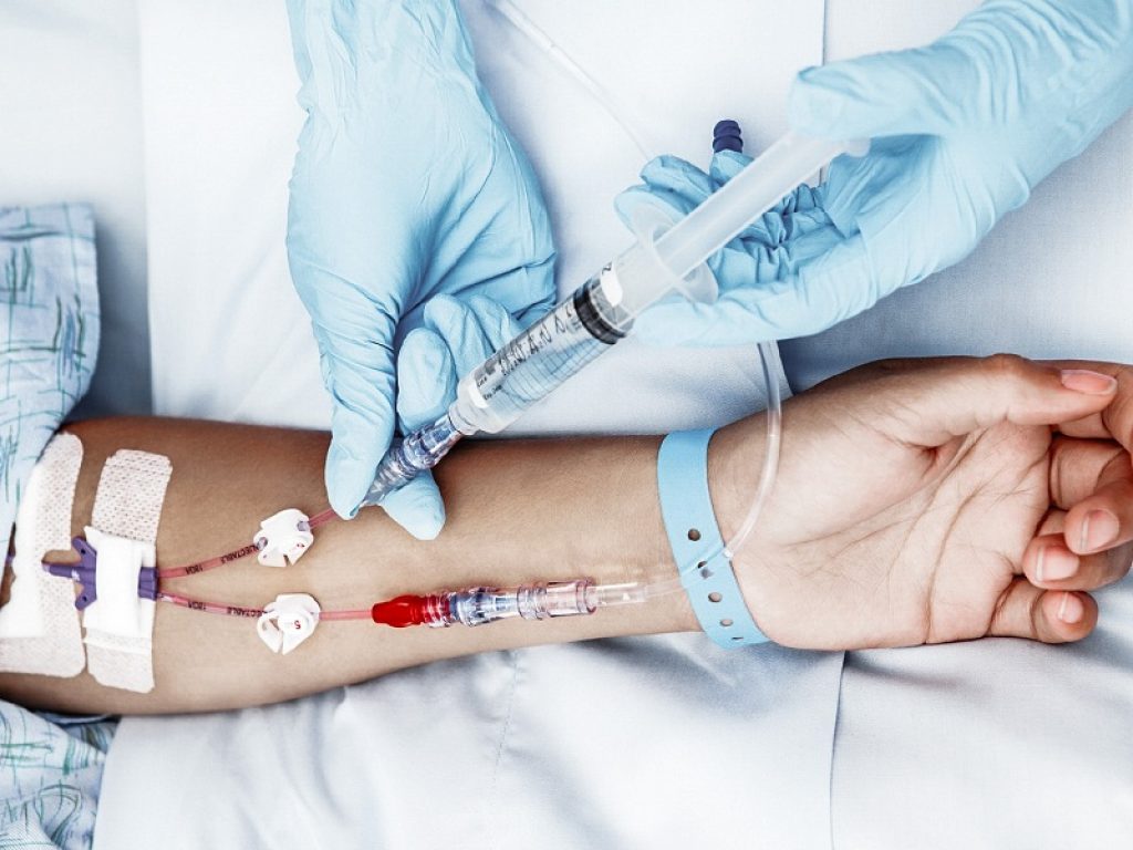 Scompenso cardiaco e carenza di ferro, carbossimaltosio ferrico endovena riduce nuovi ricoveri e decessi