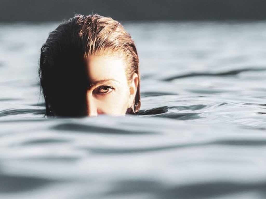 "La Natura e la Pazienza" è il nuovo album di Chiara Raggi: il disco fuori per Musica di Seta è disponibile sulle piattaforme digitali