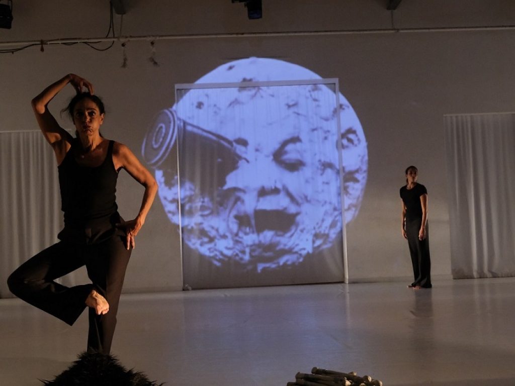 Danza: "Voglio la luna" del Gruppo e-Motion in streaming