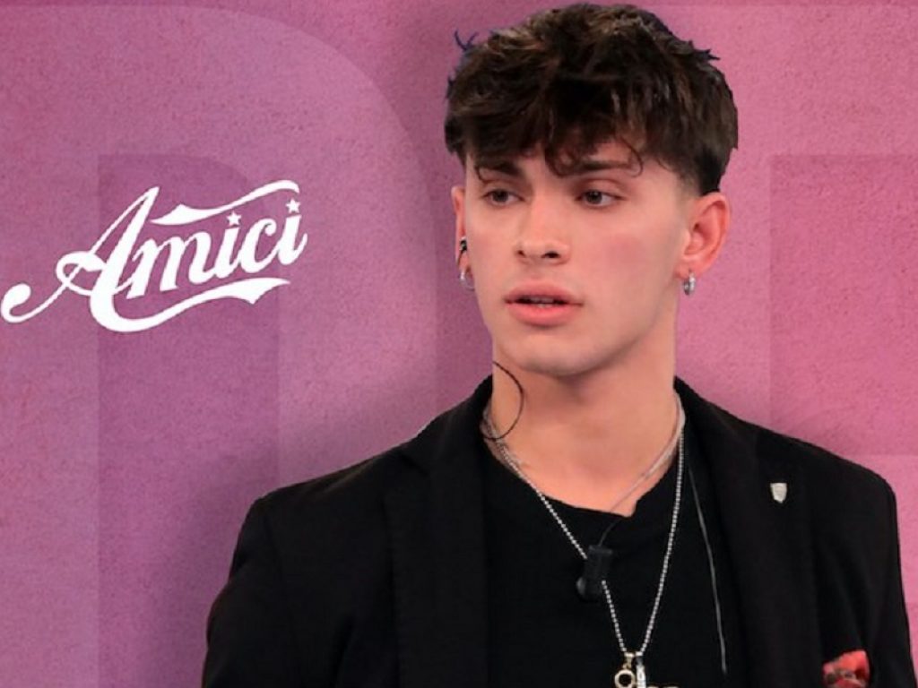 Amici: online gli inediti di Deddy e Raffaele