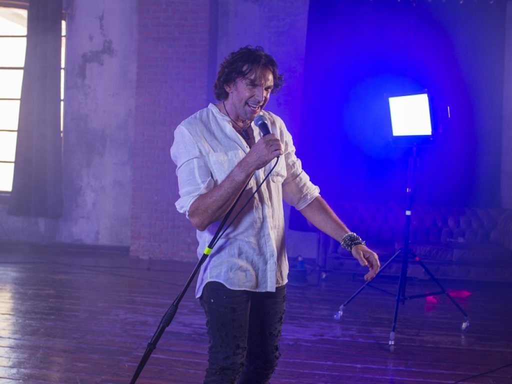 Ale Anguissola in radio con il singolo "Tanta roba"
