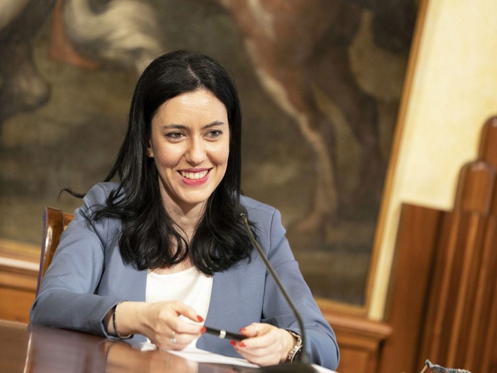 Scuola, Azzolina: “Il 7 si riapre, Governo unito e compatto”