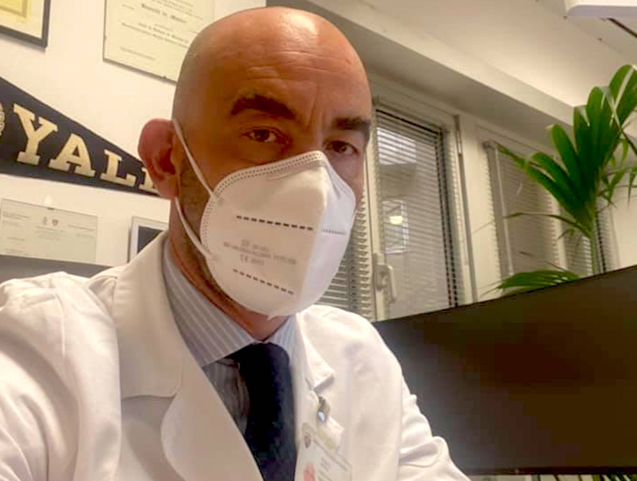 Covid: Bassetti prevede terza ondata a gennaio