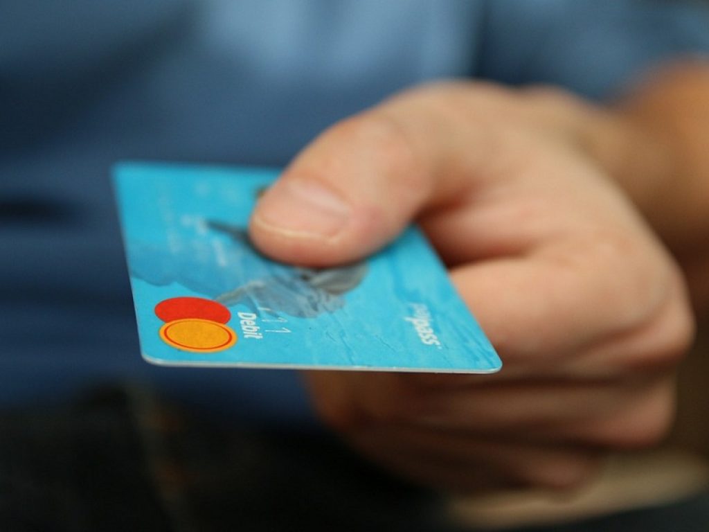 Cashback: Consumerismo No Profit denuncia difficoltà per i cittadini dovute al fatto che alcuni esercenti non accettano pagamenti con carte