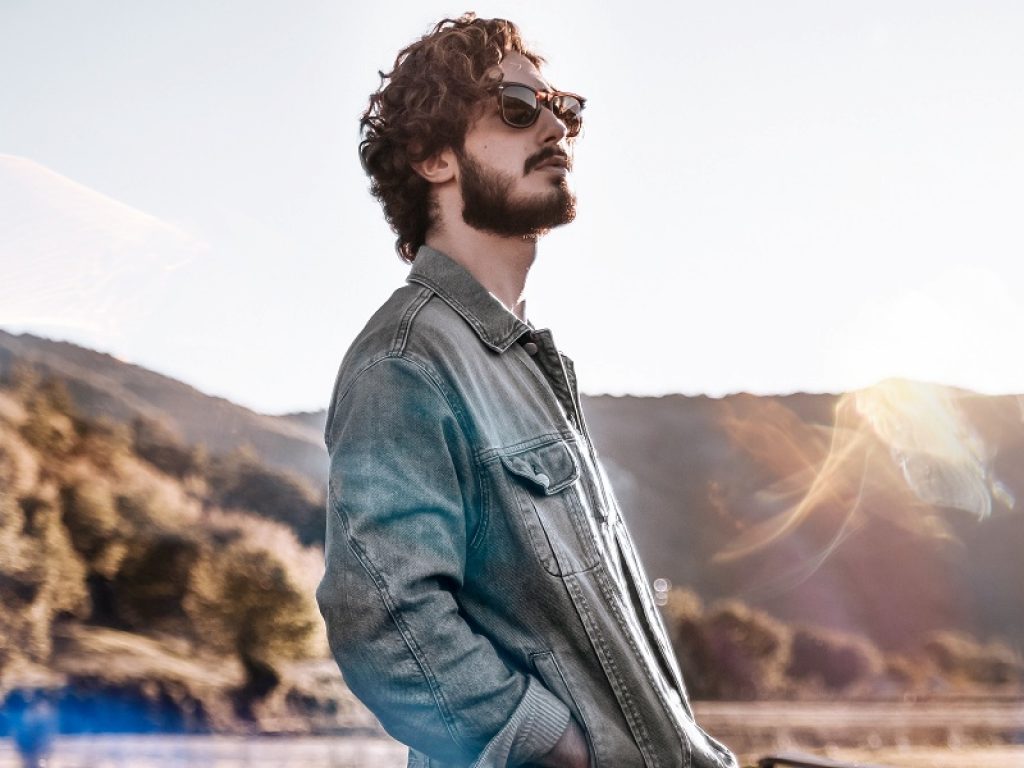 Catone debutta con il singolo "Ci pensi mai?"