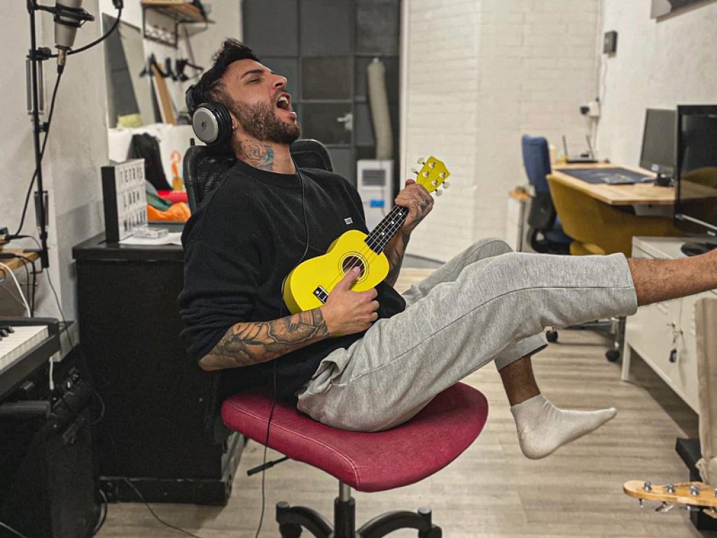 Daniel Greco debutta con il singolo “il 2020”