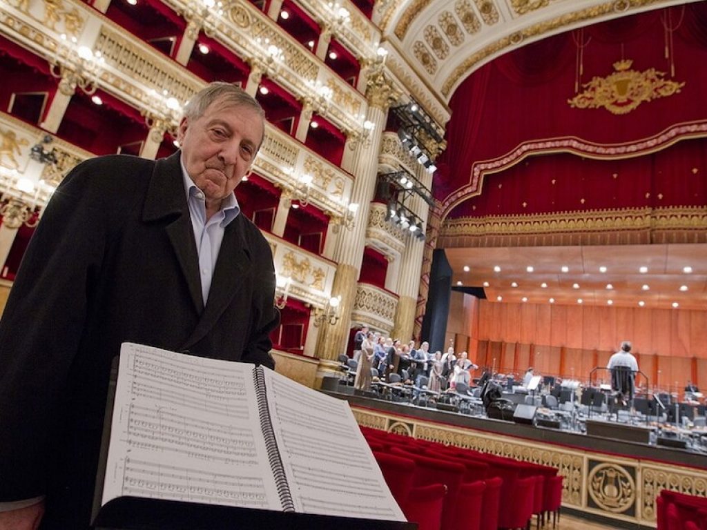 Napoli Teatro Festival e Radio3 omaggiano Roberto De Simone