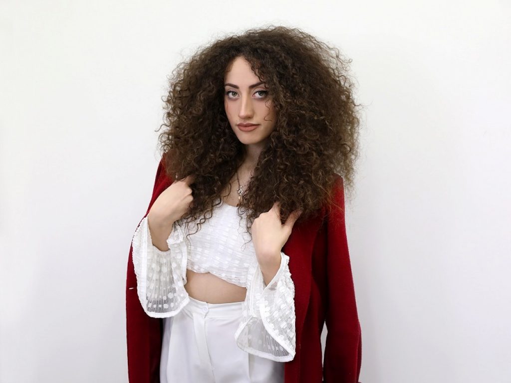 Denise Graziano debutta con il singolo "Avaria"