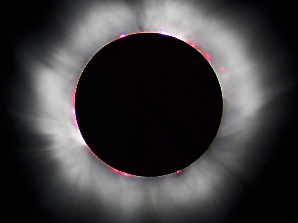 Eclissi solare totale, il 14 dicembre l'ultima dell'anno