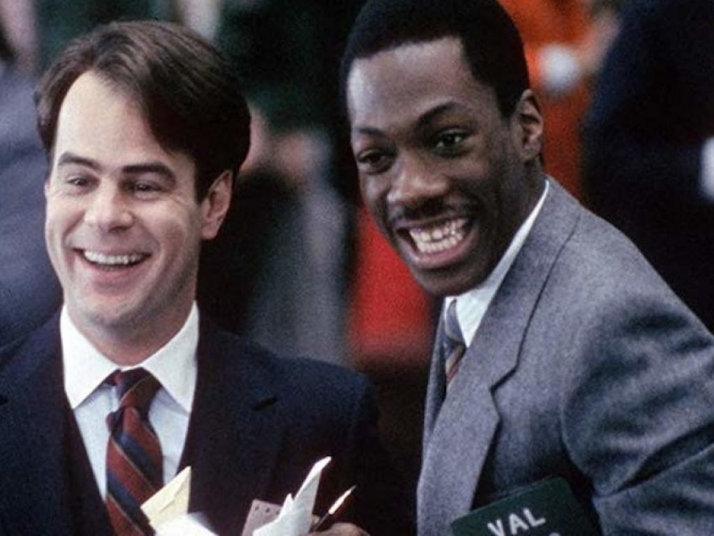 La Vigilia di Natale immancabile appuntamento in Tv con Una poltrona per due: ecco le curiosità sul film in onda stasera