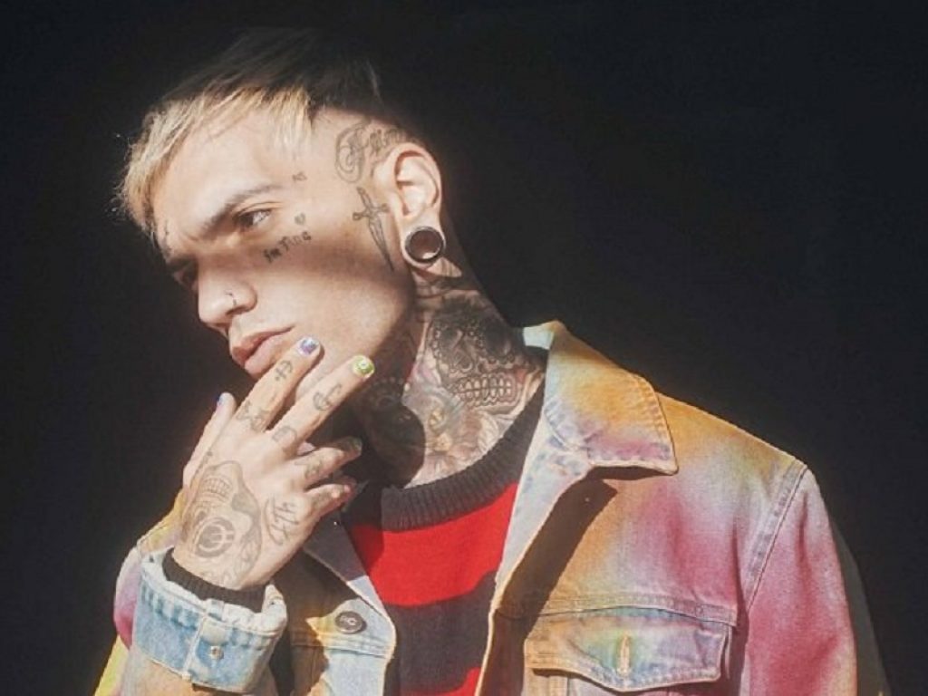 "Salvami" è il nuovo singolo di GionnyScandal