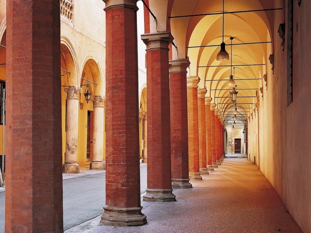 La guida dei portici di Bologna è anche per i bimbi