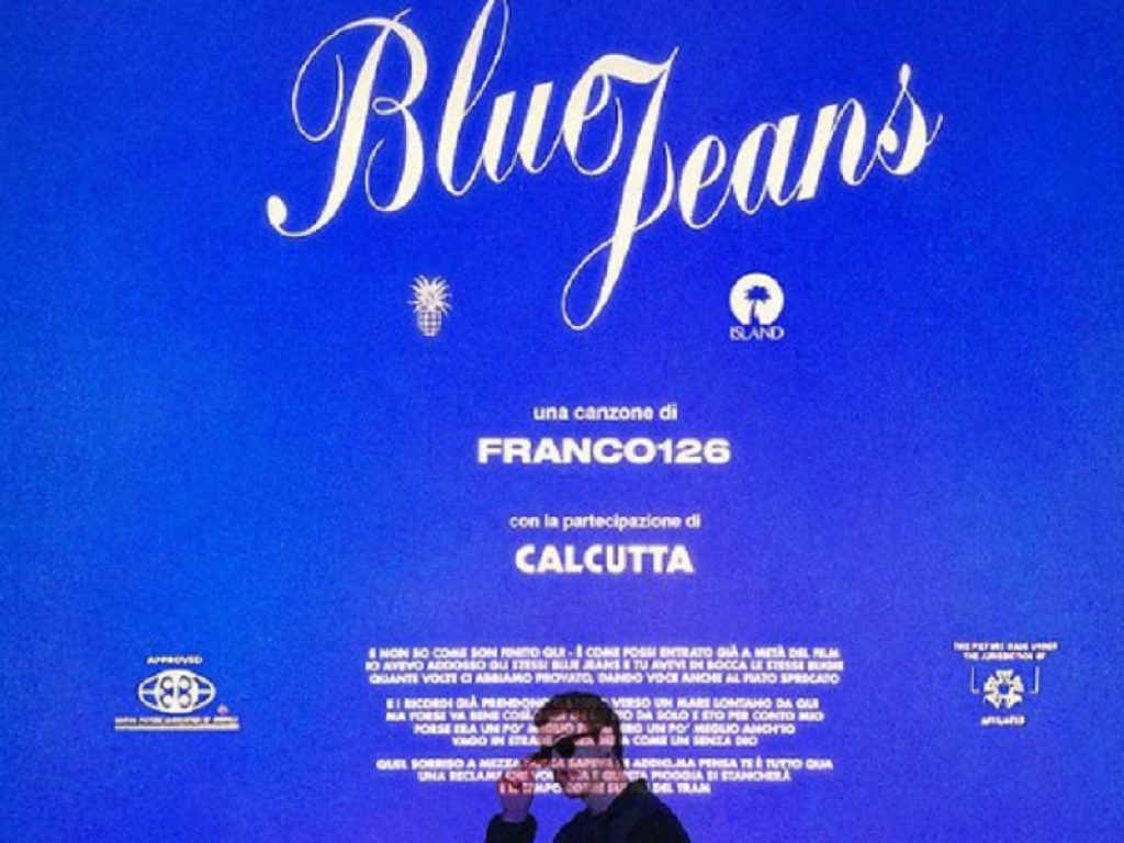 Franco126 duetta con Calcutta in "Blue Jeans"