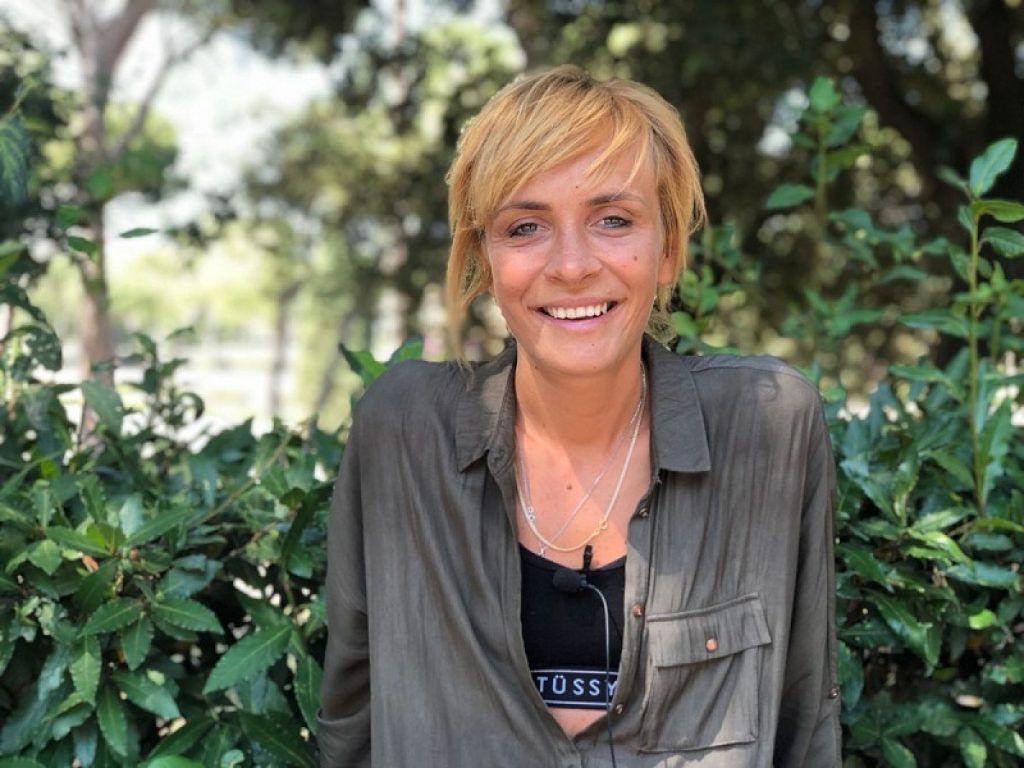 Per Giulia Anania "L'amore è un accollo"