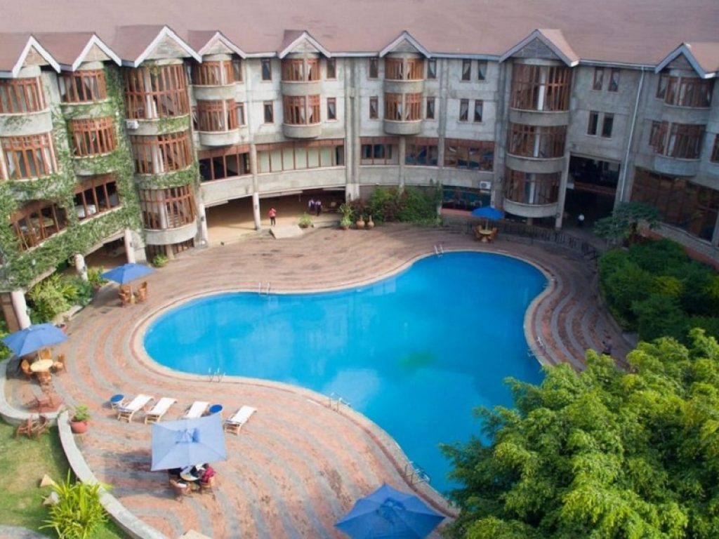 Tanzania: resort in crisi diventa ostello per studenti
