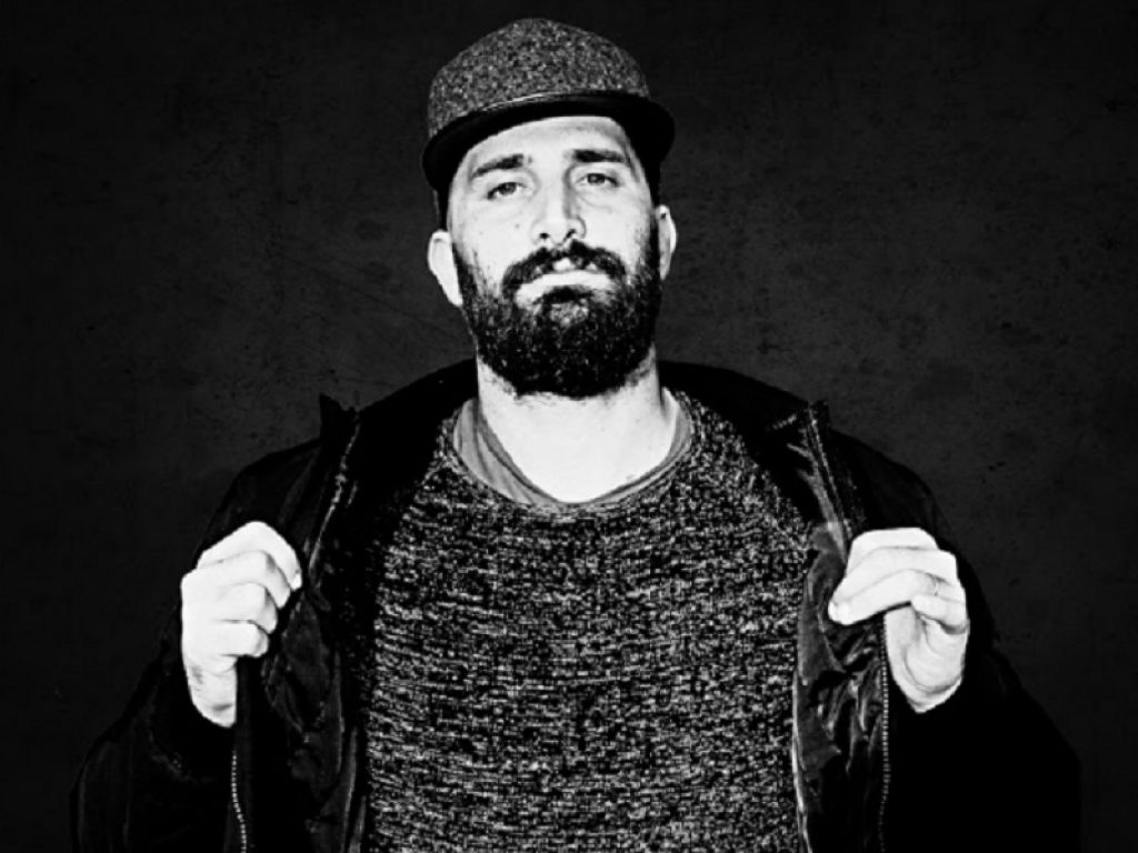 L.A.ROS online con il nuovo album "Breathe me": il disco del dj/producer italiano è disponibile su tutti i digital stores e Spotify