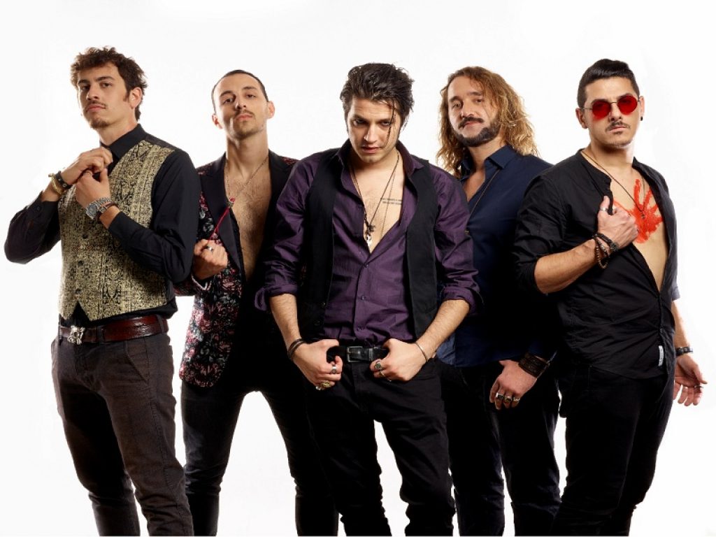 I Reynolds debuttano con due singoli in un giorno