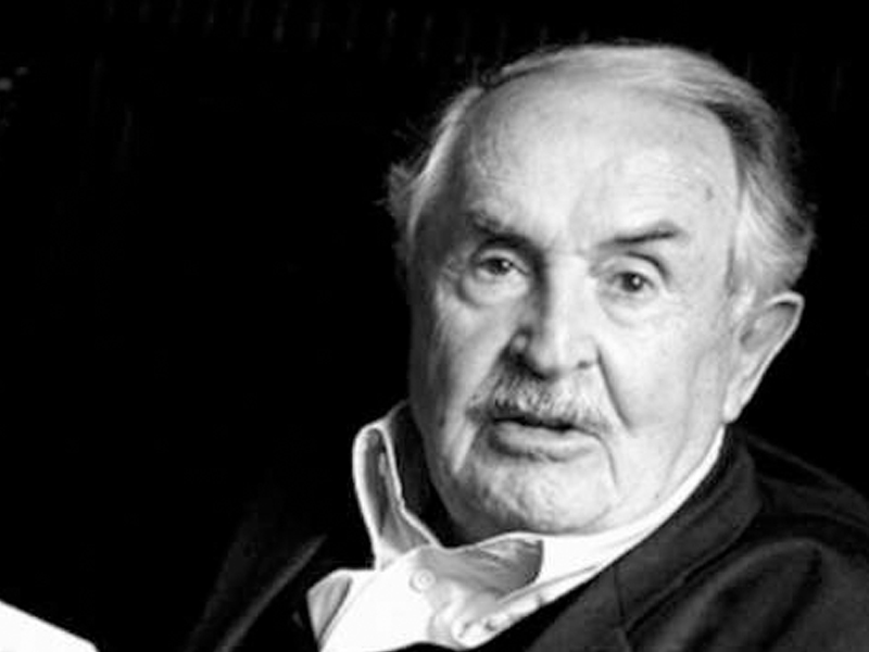 Arriva un francobollo dedicato a Tonino Guerra