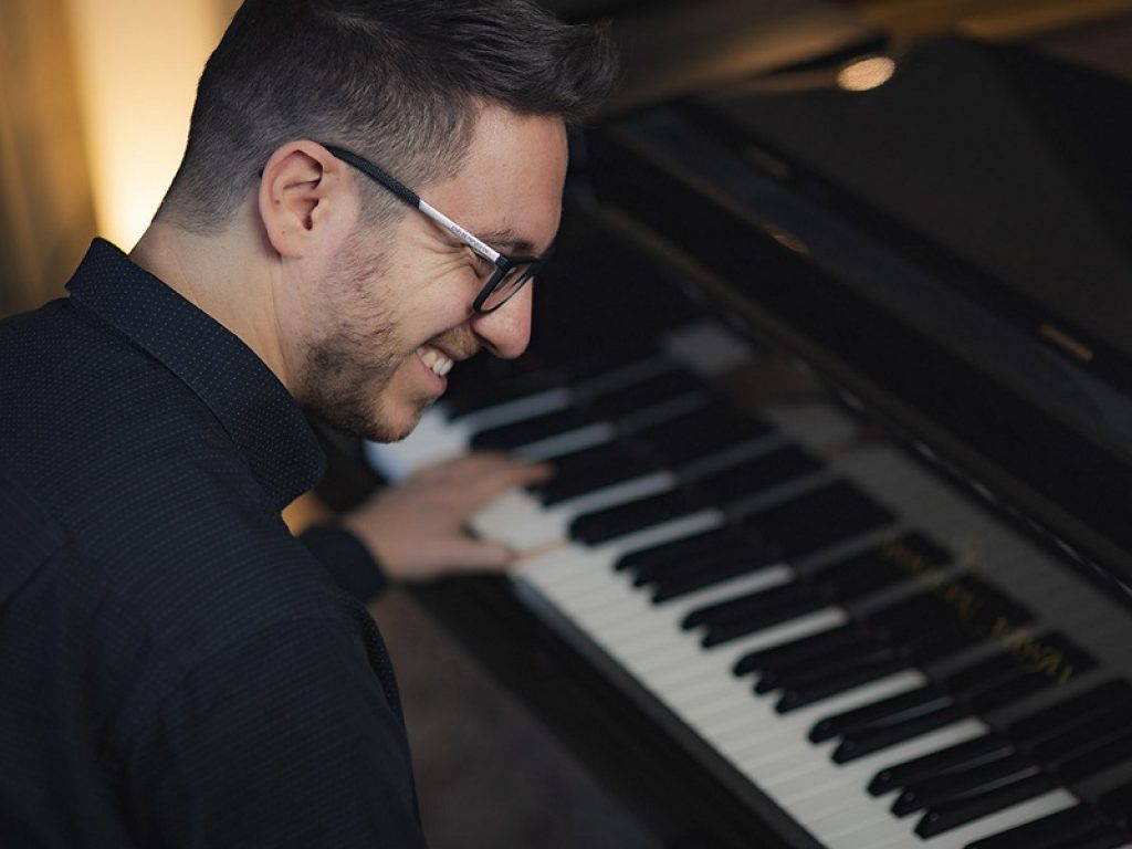 Davide Campione pubblica "Time of light"