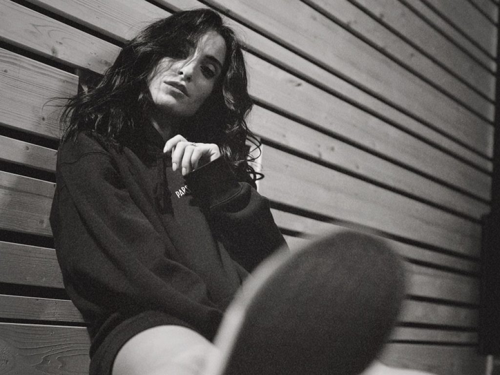 Ariele debutta con il singolo "Per te"