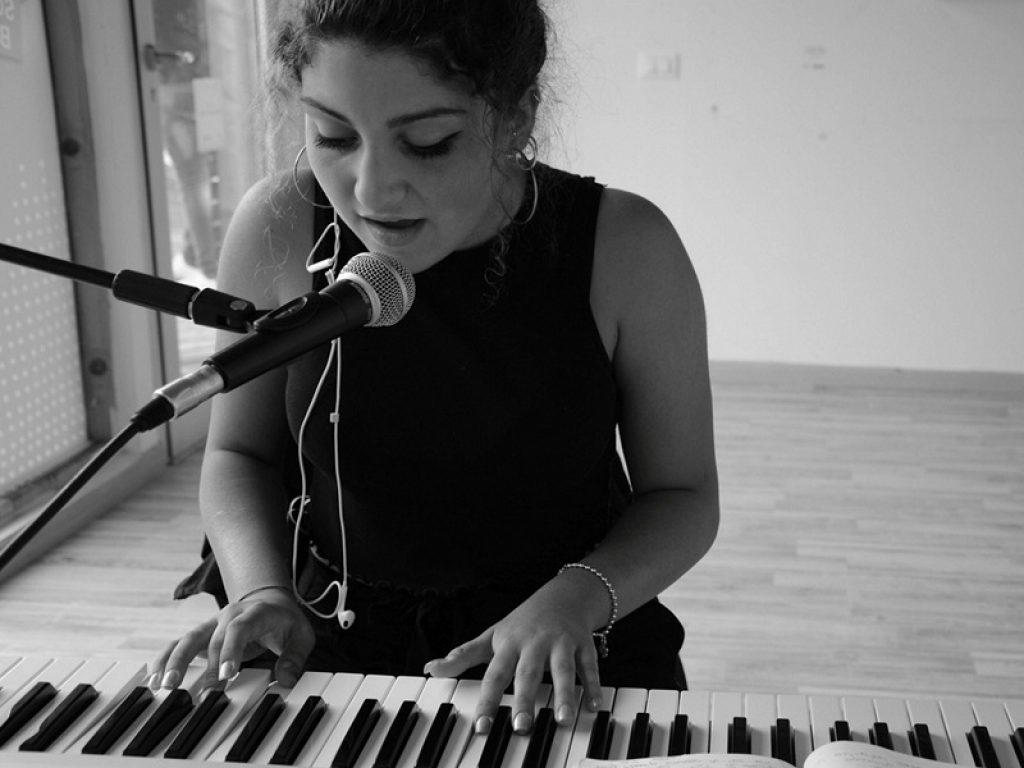 Fuori in digitale "Altrove" di Giulia Zedda