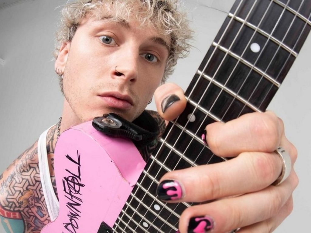 Machine Gun Kelly e il film Downfalls High