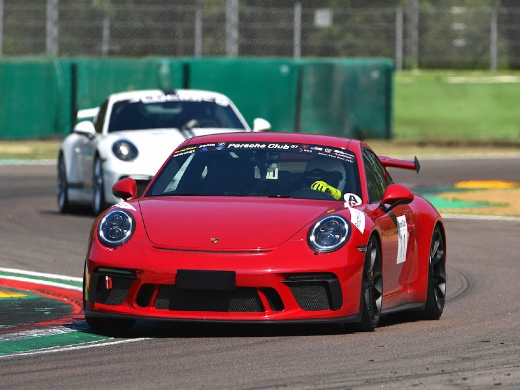 Porsche Club GT 2021, è già boom di iscrizioni