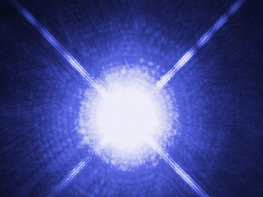 Una stella mai vista nella costellazione di Cassiopea