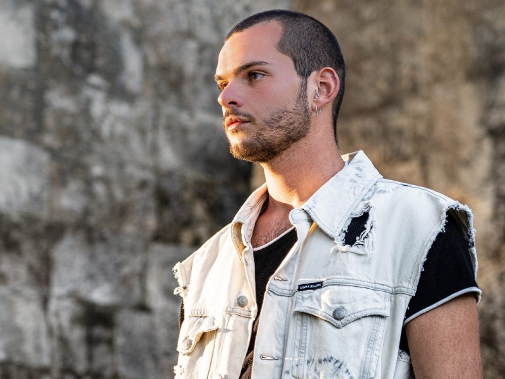 Solosalvo racconta il suo "Dalla parte del manico"