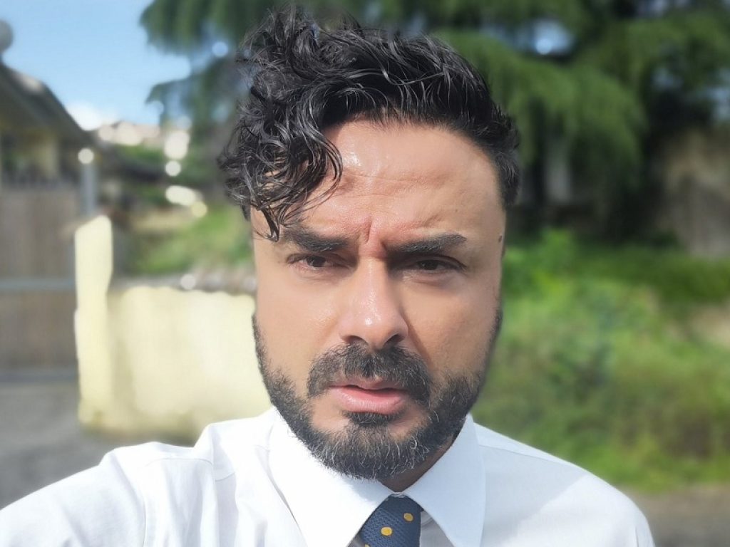 Stefano Prolli in libreria con "La città degli opposti"