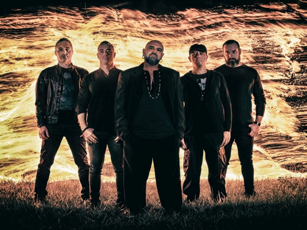 I Tintinnabula online con il singolo "Mangiafuoco"