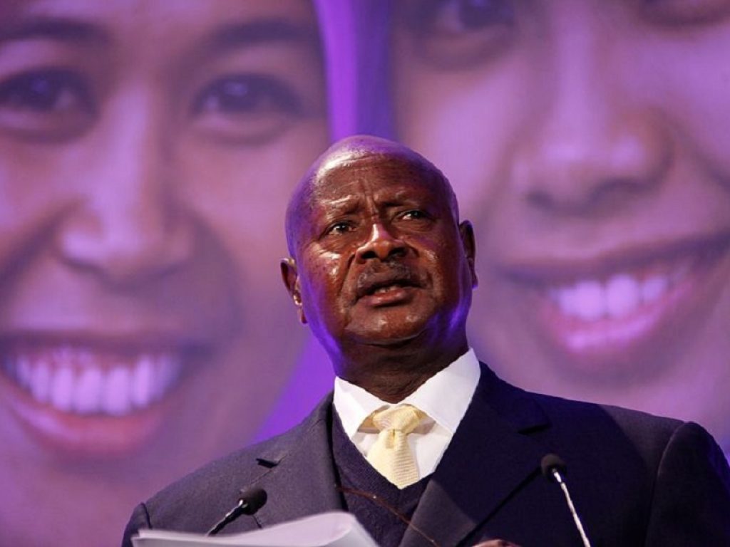 Uganda: il candidato Museveni balla "Jerusalema"