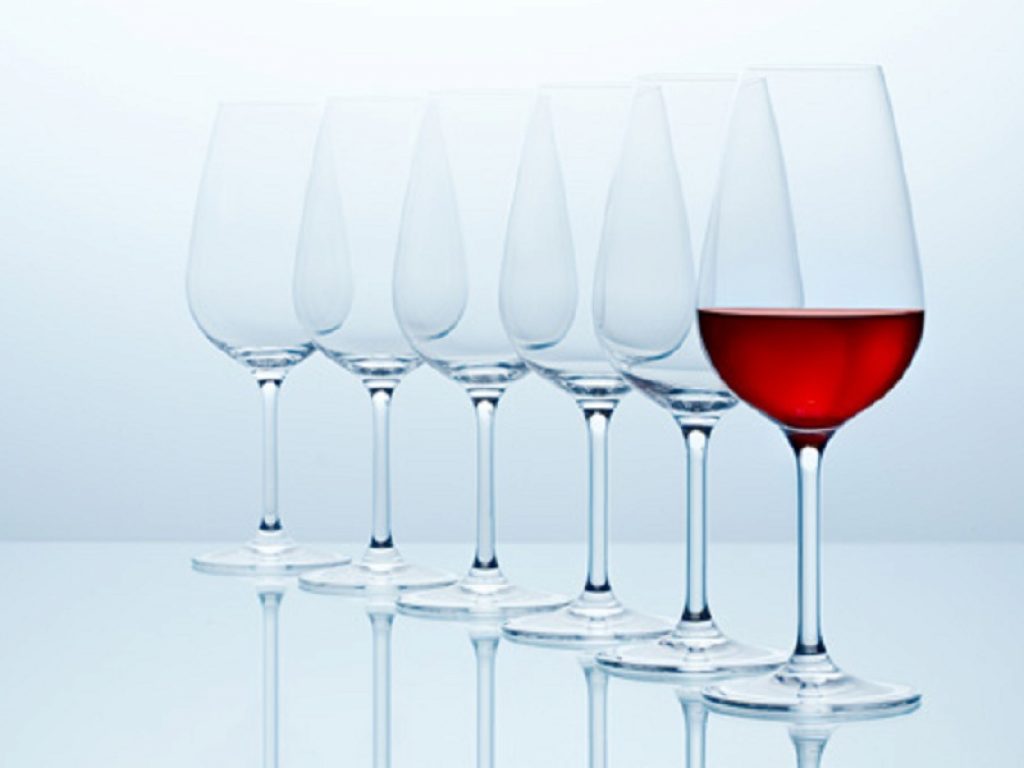 Diabete: l'alcol aumenta il rischio di fibrosi avanzata