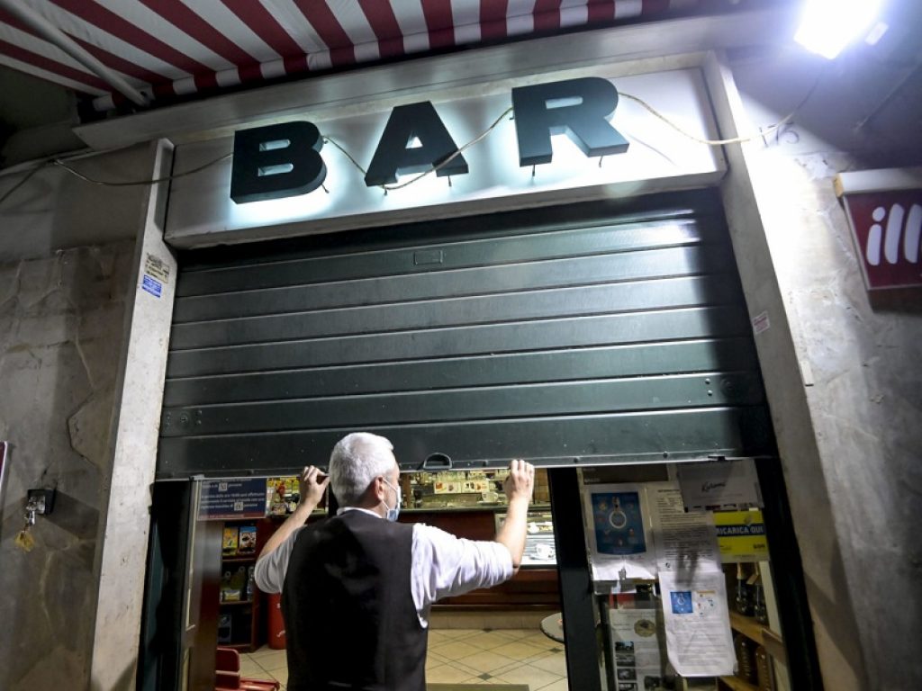 commercianti aziende imprese crisi covid ristori dl sostegni